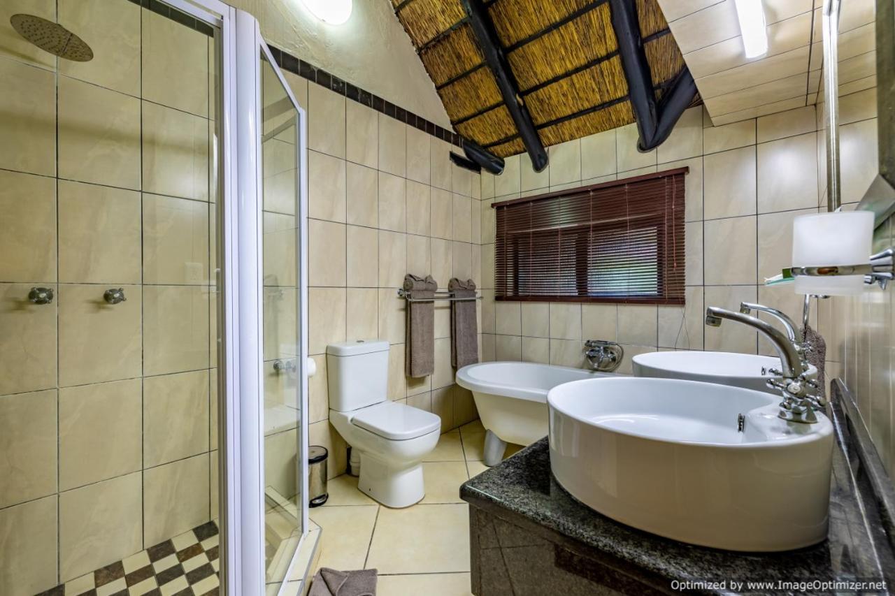 Zulu Nyala Game Lodge Hluhluwe Eksteriør billede